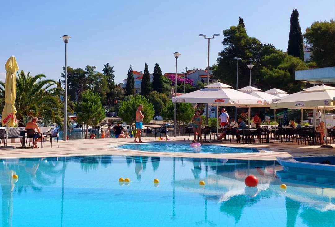 Villa Senka Nečujam Exterior foto